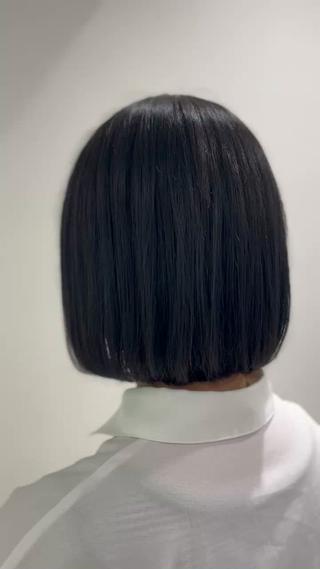 カラー ハイトーンカラー 🦄レイヤーカットのヘアスタイル