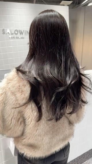 ロング カラー SALOWIN梅田茶屋町Suite店所属・韓国美容室出身 🌹Sana/梅田のヘアスタイル
