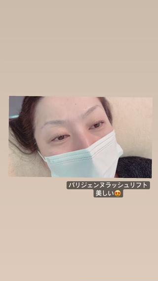 ぱっちり綺麗な目元で
お花見に出かけませんか

マスクから見えるまつげは
どの角度から見ても美しい

パリジェンヌラッシュリフト
通常価格6000円（税込） 