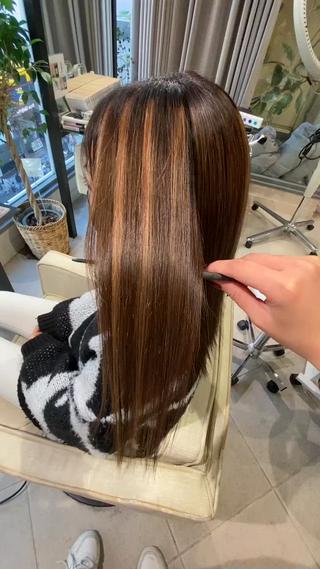 ハイトーン✨艶髪💘 💘 AYANO💘のヘアスタイル