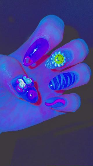 ネイル 高草木 桃香のネイルデザイン