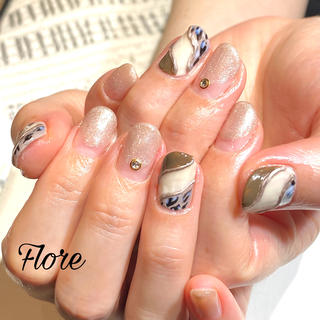 ネイル Flore (フロール)の眉毛・アイブロウイメージ