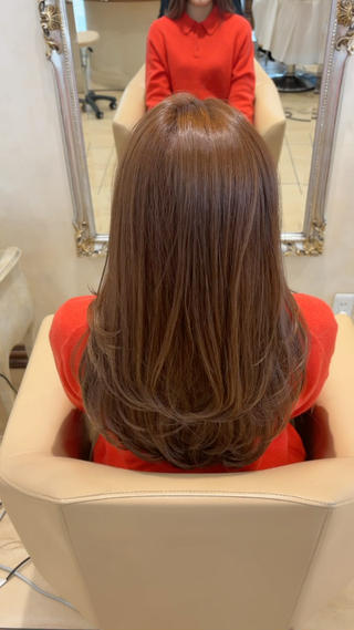 ブリーチなしでできる透明感ブラウン
#モカブラウン#ブラウンカラー#ベージュカラー 