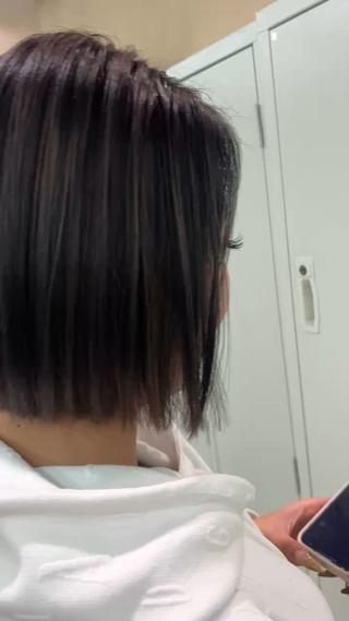 ボブ、ダークグレー、バレイヤージュ 