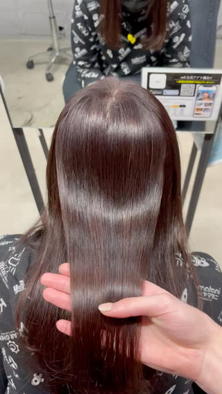 これぞ艶髪。赤みブラウンもかわいい 