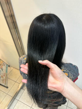 最高級のトリートメント。どんなダメージでもここまでツヤでます！！ 