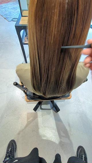 髪質改善トリートメントでツヤツヤさらさらに！ 