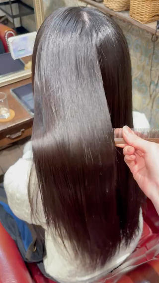 ロング なぎさ 🎀  / 透明感カラー/心斎橋のヘアスタイル