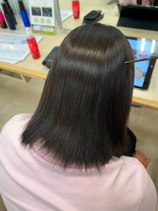 ミディアム 🍀自然＆長持ち♪ 縮毛矯正の匠✨️のヘアスタイル