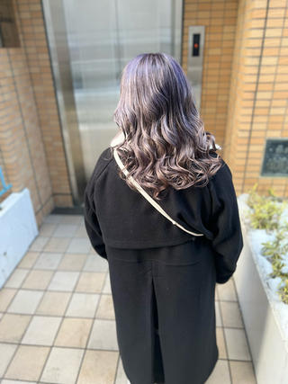 セミロング カラー 🤍デザインカラー 特化🤍HIROのヘアスタイル