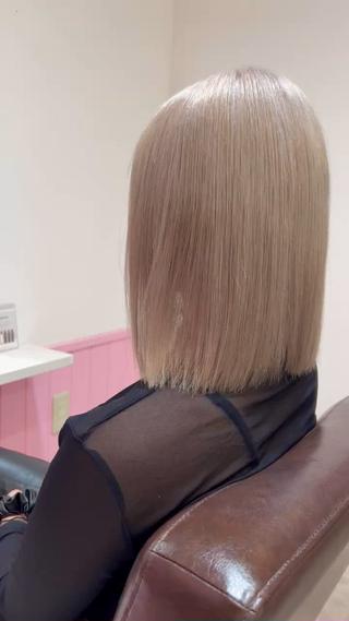 ミディアム ナナ♡レイヤーカット ♡似合わせカラーのヘアスタイル