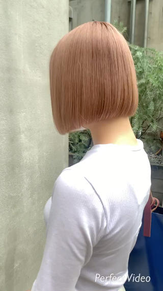 ビフォーアフター加工なしです
カットは顎ラインで綺麗にライン出しつつ重すぎない手触りを是非実感しに来てください
カラーはニュアンスで任せてくださる方が3回目くらいから多いです