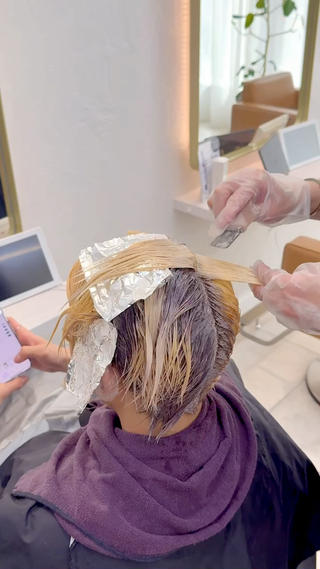 バレイヤージュの施術風景 