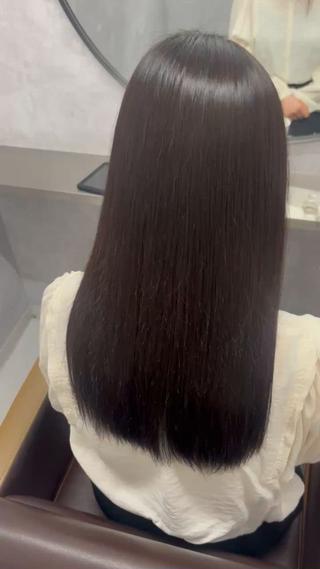 ロング NUMBER_ ユイナのヘアスタイル