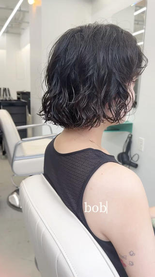 ニュアンスボブパーマ
リッジ感はありつつ、柔らかい質感に　　

 