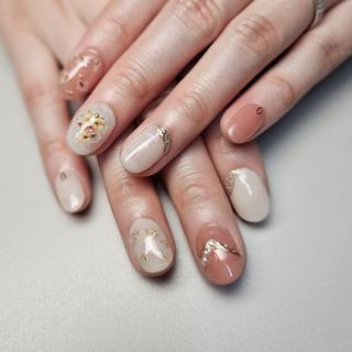 ネイル ラヴィアン ローズのネイルデザイン