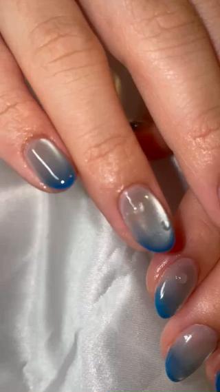 水滴ネイル濃いめブルーver

¥8250 