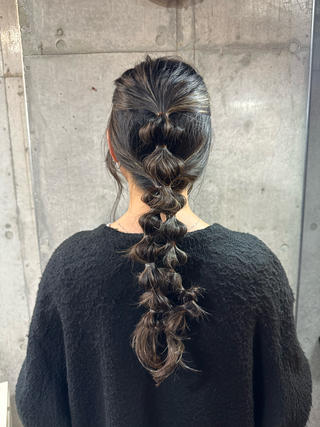 ロング ヘアアレンジ ドアベルヘアリビング所属・加藤志保 🎗️🫧モデル募集のヘアスタイル