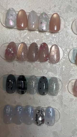 3月限定・春の定額デザインできました
3月の新作サンプルが完成しました
卒業式や新生活など、出会いの多い季節にぴったりの「好印象&華やか」なデザインを揃えています。
• 春の新作ラインナップ
• ふんわり優しいチークネイル
• 奥行きが美しいマグネットネイル
• 上品なリボン&フレンチデザイン
• 春を感じるフラワーアート
• 3月も【10枠限定】の先着順となります。
指先から春を取り入れて、毎日をハッピーに過ごしませんか?
ご予約・ご相談はお早めにどうぞ!
#春ネイル2026 #定額ネイル #マグネットネイル#ニュアンスネイル#ハンドモデル募集