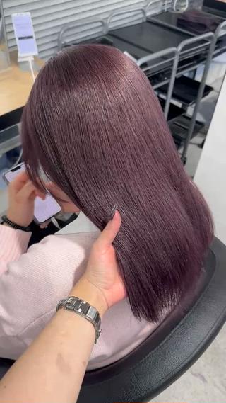 ロング カラー 暗髪🩶ラベンダー/ ブルー/ユウナ🤍のヘアスタイル