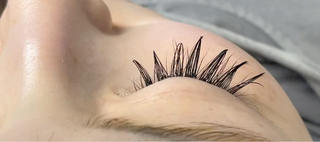 ＃マツエク＃町田駅#crystal #crystal eyelash
＃ワンホンマツエク
#漫画デザイン
#パーマ
#ワンホンデザイン#猫系#狐系 