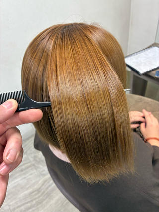 ブリーチ毛でも髪質改善ストレートでサラ艶に 