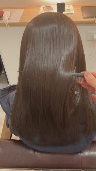 ロング カラー ヘアアレンジ キッズ 横浜関内髪質改善 re:Magoのヘアスタイル