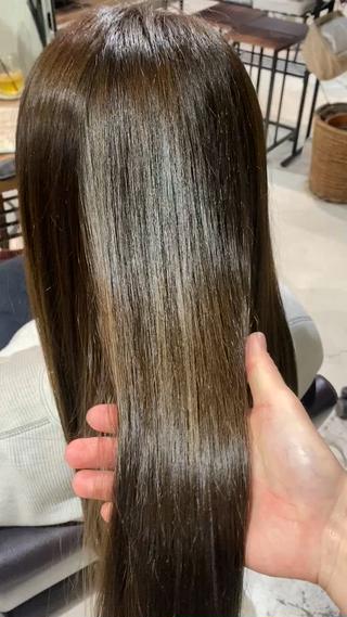 グレージュカラー 