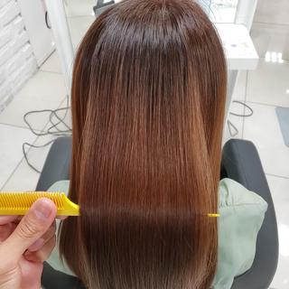 髪の毛を伸ばし中でのヘアカラーのダメージを抑えて、ケアをしながら艶々な髪の毛に仕上げます。

柔らかい質感、根元から毛先まで均一な艶を目指しましょう！ 