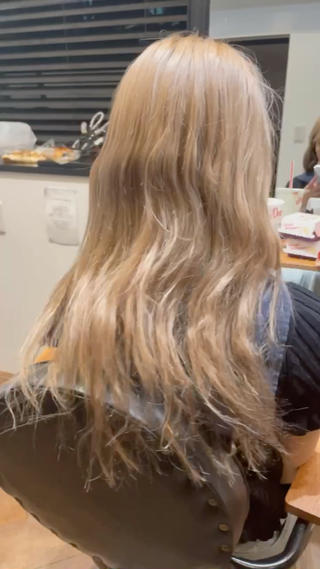 ロング カラー ヘアアレンジ 🌈本物の髪質改善 森田涼平のヘアスタイル