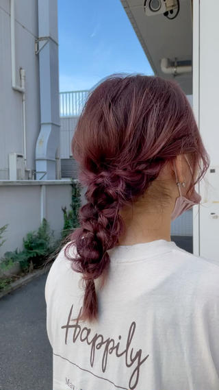 セミロング ヘアアレンジ yumemiレイヤー ‎✴︎ 透明感カラーのヘアスタイル