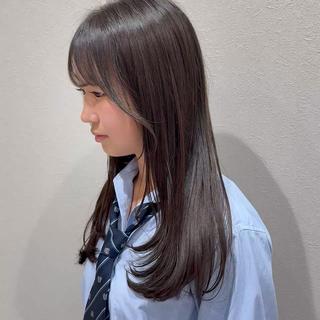 ロング 韓国レイヤー｜ 透明感カラー｜ココナのヘアスタイル