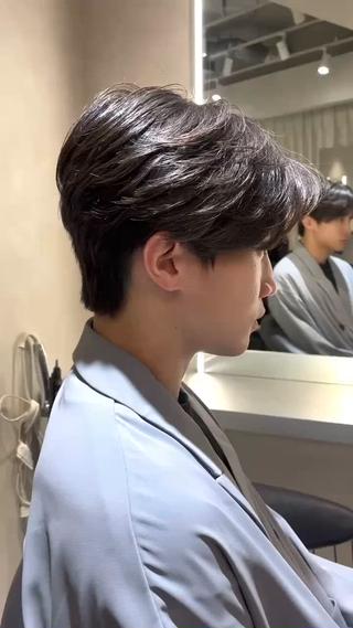 パーマ メンズセンターパート 🇰🇷wakanaのヘアスタイル