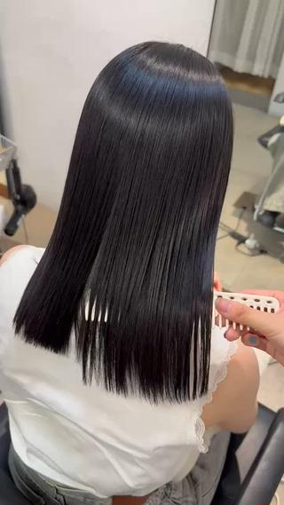 艶縮毛
乾かすだけでこのストレートが出せます♡

朝時短です！！
地毛みたいなストレートヘアはぜひお任せください︎ 