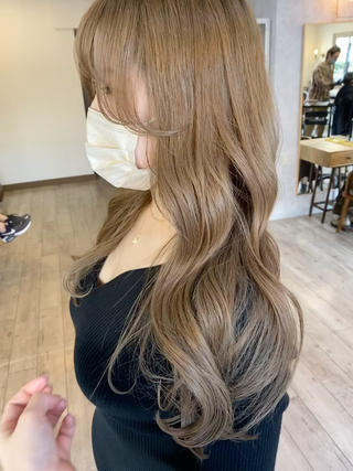 透明感ハイトーンベージュ