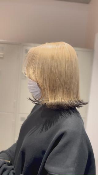 ミディアム 🌈モテ色 村上のぶきのヘアスタイル