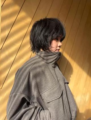 ショート パーマ IRO所属・岡田 祐樹のヘアスタイル