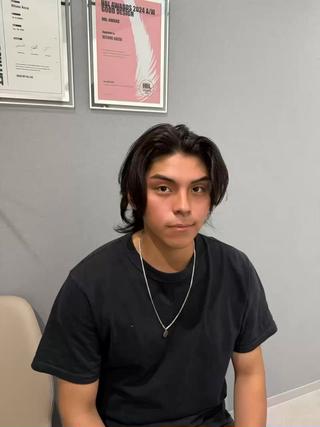 メンズ アイブロウ 安済 ひとみの眉毛・アイブロウイメージ