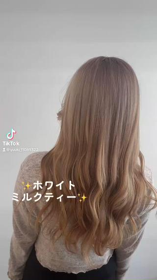 ハイトーンカラー
ホワイトミルクティー
ハイトーンカラー、ベージュカラー、ホワイトカラーは
お任せください

#ミルクティーベージュ　#ホワイトベージュ
#ベージュカラー　#ホワイトカラー
#グレージュカラー　#Wカラー
#髪質改善トリートメント
#アンダバーホワイト西宮店
#西宮ハイトーンカラー #西宮ブリーチカラー
#西宮Wカラー　 