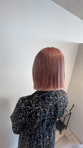 ハイトーンペールピンク
ブリーチを使ってのカラーです
ハイトーンをしたい方、他店でブリーチをお断りされた方でもしっかりと最後まで精一杯施術させていただきます
ハイトーンカラーならお任せください
#ENVY神戸店
#兵庫県
#三ノ宮
#ハイトーンカラー
#ブリーチ
#Wカラー 