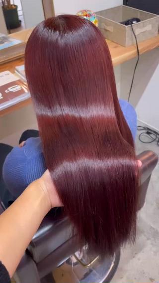 ロング カラー 艶カラー｜透明感 カラー｜レイヤーのヘアスタイル