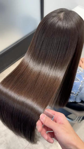 ロング 🍀美髪作り/髪質 改善🍀勝又亮平のヘアスタイル