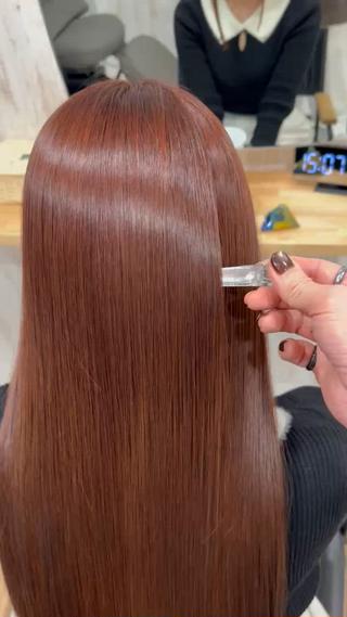 ロング カラー 鈴木 悠平のヘアスタイル