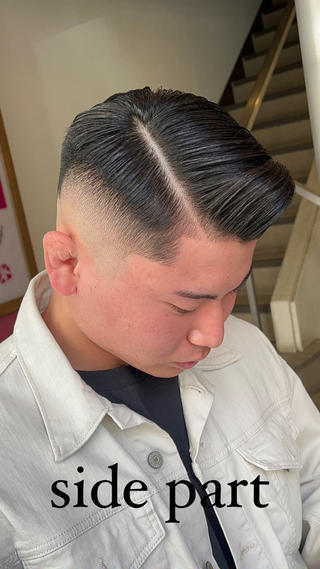 サイドパート

.
.
スキンフェード フェードカット ツイスト スパイラルパーマ
立川　国分寺　国立　昭島　スペインカール　メンズヘア　メンズカット　メンズパーマ 