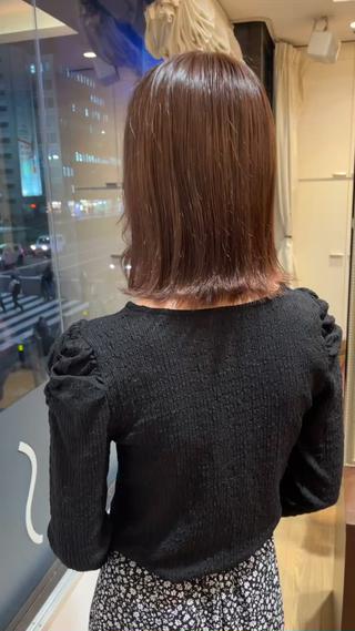 カラー Hz/ヘルツ SHIHOのヘアスタイル