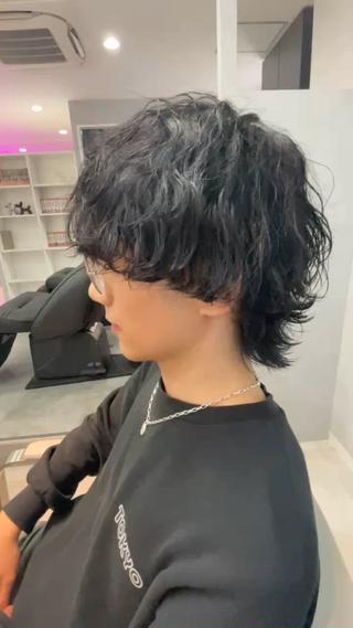 僕のオススメはパーマです！パーマ一つで色々な悩みが解決出来ます！髪型で悩んでる方、是非一度僕にお任せ下さい！丁寧に施術させて頂きます！カッコイイを一緒に作りましょう！
――――――――――――――――――――
――――――――――――――――――――
【全員対象クーポン】
カット+波巻きパーマ→ ¥11000

カット+シャドーパーマ→¥11000

カット+ツイストスパイラルパーマ→￥11000
――――――――――――――――――――
――――――――――――――――――――
【店舗情報】
TOON 川崎
 044-223-6155
神奈川川崎市川崎区東田町4-5川崎アバックビル5F
 