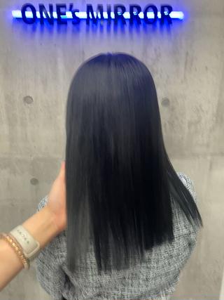 セミロング カラー ヘアアレンジ のん🎀ハイトーン/ レイヤーカット🐳のヘアスタイル