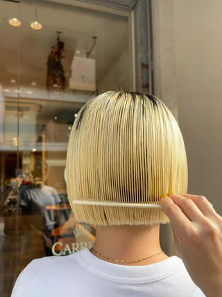 切りっぱなしボブ 