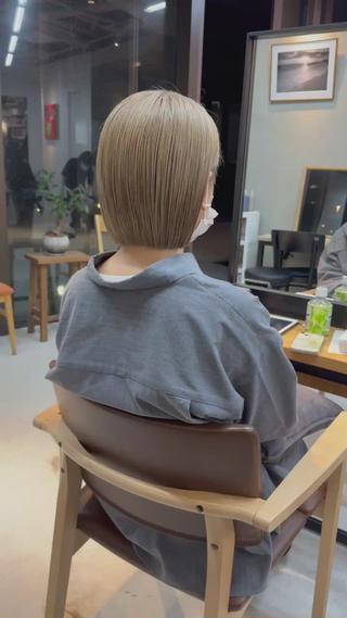 ブロンドベージュカラー 