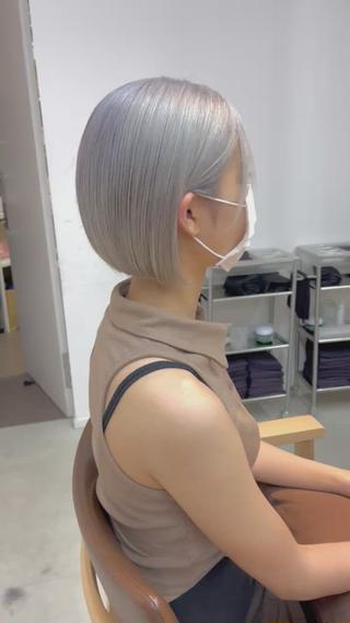 ショート カラー mee.urawa所属・似合わせショート×透 明感/やじまたかしのヘアスタイル